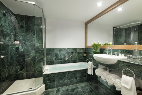 Sofitel Gold Coast Broadbeach - Accommodation Melbourne 2