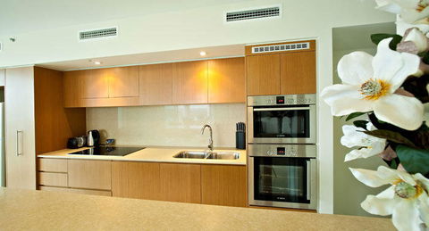 Lanai Riverside Apartments - Accommodation Melbourne 4