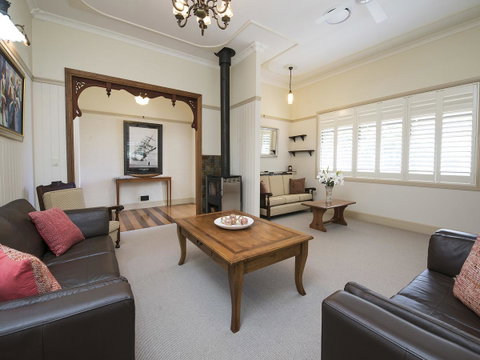 The Guesthouse Maleny - Accommodation Melbourne 24