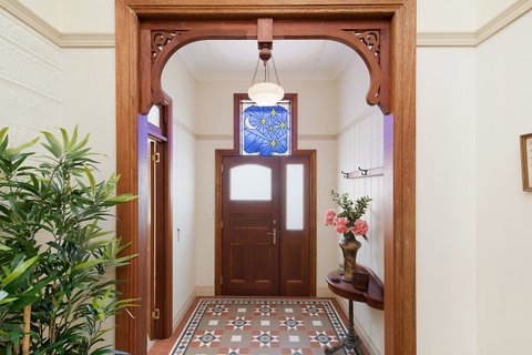 The Guesthouse Maleny - Accommodation Melbourne 20