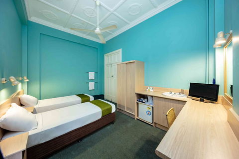 Hides Hotel - Accommodation Melbourne 17