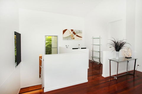 224 Centenary Heights Road Coolum Beach, 500 Dollar Bond, Linen Included - Accommodation Melbourne 7