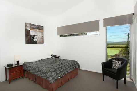 224 Centenary Heights Road Coolum Beach, 500 Dollar Bond, Linen Included - Accommodation Melbourne 13