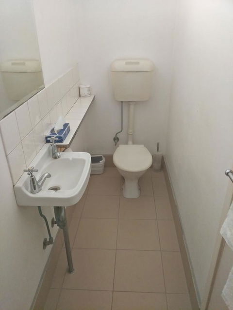 Arkana Motel - Accommodation Melbourne 13