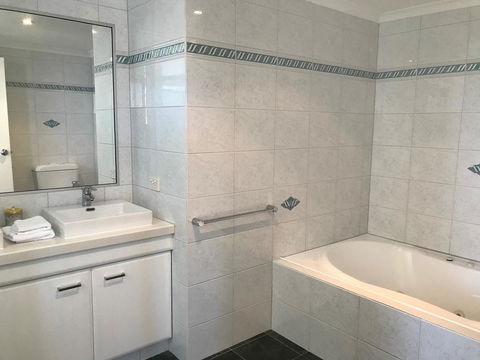 Rainbow Bay Resort Holiday Apartments - Accommodation Melbourne 5