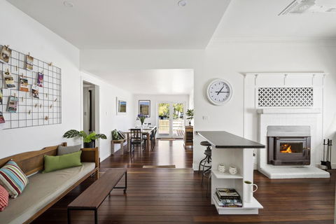The Lighthouse - Accommodation Melbourne 7