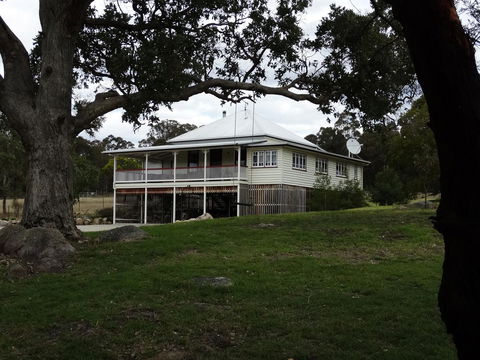 Loughmore House - Melbourne 4u 0