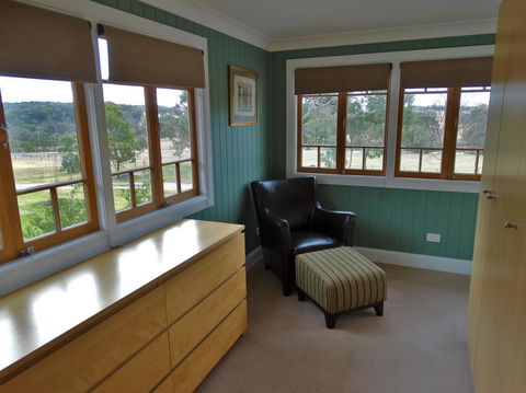 Loughmore House - Melbourne 4u 6
