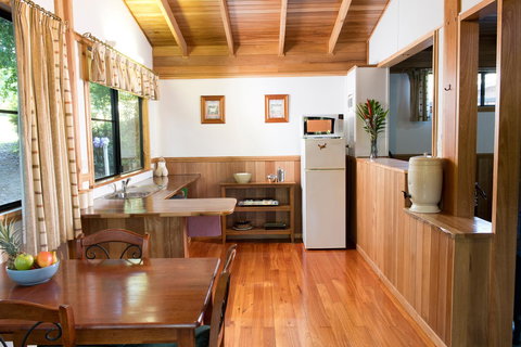 Sharlynn By The River - Accommodation Melbourne 44