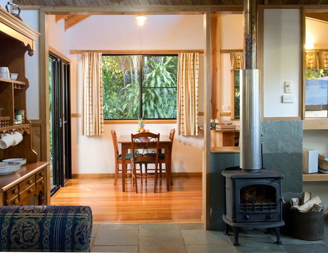 Sharlynn By The River - Accommodation Melbourne 42