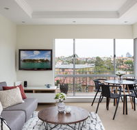 Waterside Mosman Bay Apartment w Stunning Views - Accommodation Melbourne