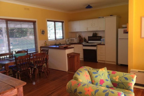 Waterville Beach House - Accommodation Melbourne 0
