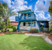 Wayfarers Beachouse - Rainbow Beach Everything you need just metres to the beach - Melbourne 4u