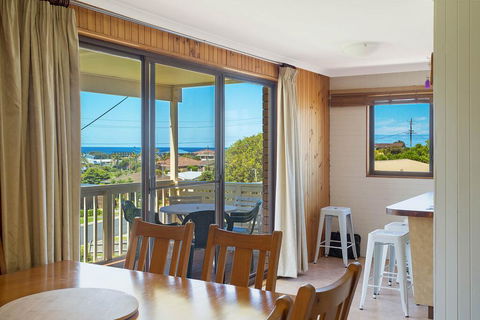 Williams Wonder - Large Beach House - Accommodation Melbourne 1