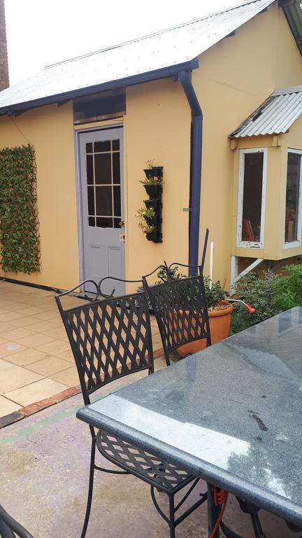 Willowgate Hall Luxury Hosted B&B - Accommodation Melbourne 2