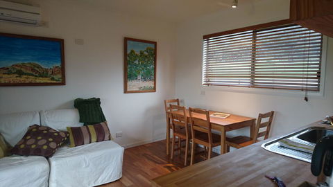 Wimmera Hills Winery - Melbourne 4u 0