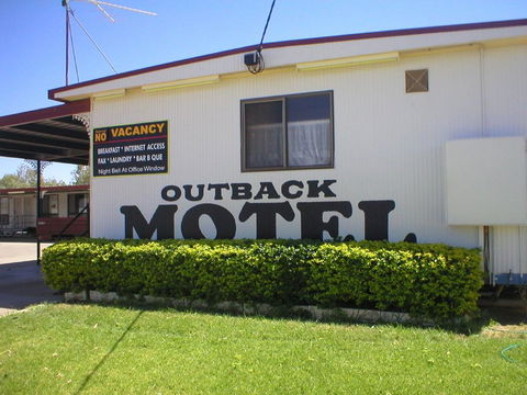 Winton Outback Motel - Melbourne 4u 0