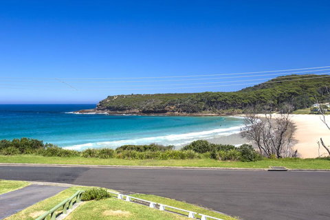 Wooroonga Crescent 9 Kioloa NSW 2539 - Accommodation Melbourne 0