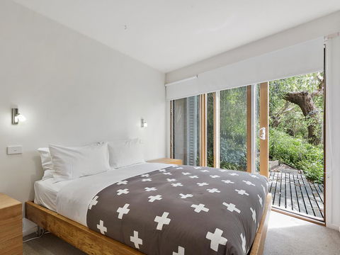 Wye View Architecturally Designed Stunning Views - Accommodation Melbourne 2