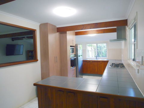 Wyndham Lodge - Accommodation Melbourne 2