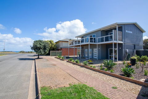 Xanadu - Aldinga Beach - Accommodation Melbourne 1