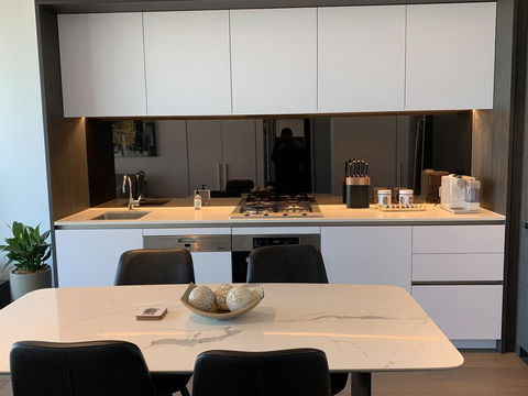 Xu's Residence@No.1 Collins Wharf - Accommodation Melbourne 2
