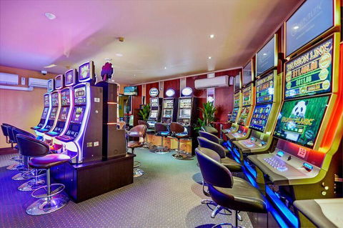 Yandina Hotel - Accommodation Melbourne 3