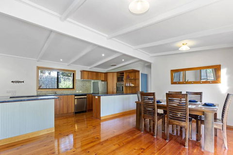 YARRABEE - The Perfect Getaway! - Accommodation Melbourne 1