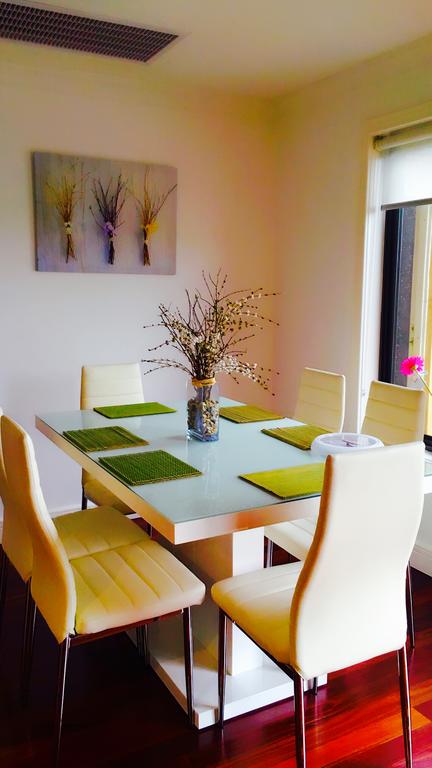 Yes Holiday Home - Accommodation Melbourne 3