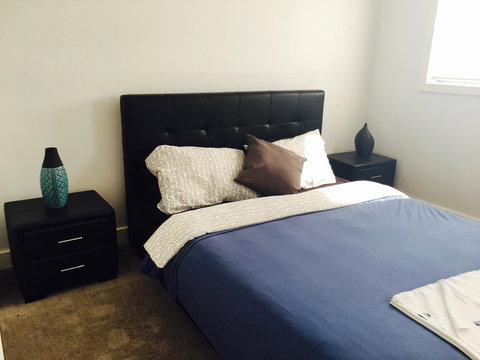 Yes Holiday Home - Accommodation Melbourne 1