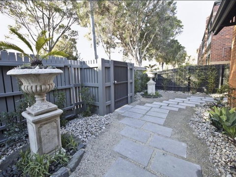 Your Home Away From Home - Accommodation Melbourne 1
