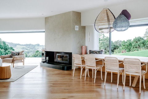 Your Luxury Escape - The Retreat - Accommodation Melbourne 2