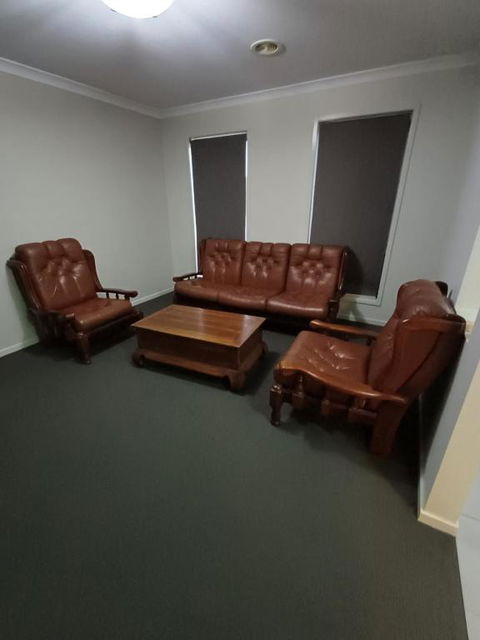 A Beautiful And Spacious Home. - Accommodation Melbourne 1