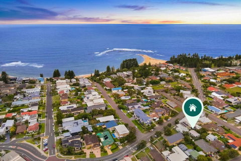 A Chic Coastal Hideaway At Toowoon Bay Beach - Accommodation Melbourne 3