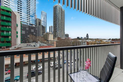 A Chic Studio Only A 4-min Walk To Victoria Market - Accommodation Melbourne 4