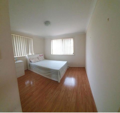A Cosy Private Bedroom For You (2) - Accommodation Melbourne 1