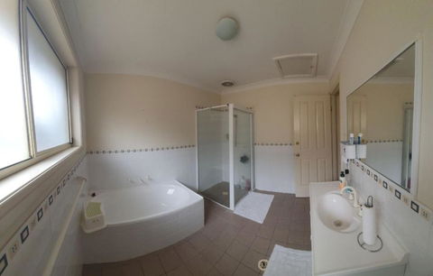A Cosy Private Bedroom For You (2) - Accommodation Melbourne 3