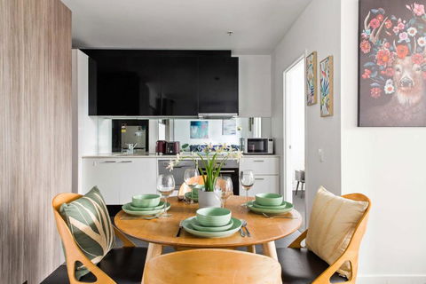 A Cozy 2BR Apt Next To Southern Cross FREE Parking - Accommodation Melbourne 4