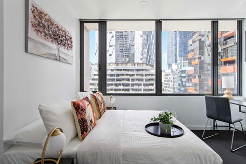 A Cozy 2BR Apt Next To Southern Cross FREE Parking - Accommodation Melbourne 3
