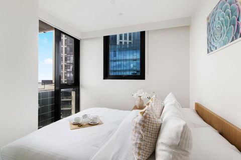 A Cozy 2BR Apt With Panoramic Views FREE Parking - Accommodation Melbourne 4