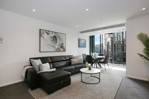 A Modern 2BR Apt With City Views FREE Parking - Accommodation Melbourne 4