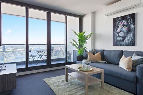 A Modern 2BR Apt With Harbour Views FREE Parking - Accommodation Melbourne 4