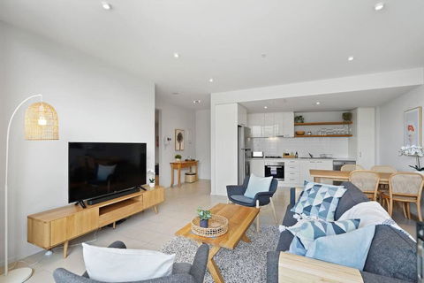 A River-side 2bdm Footscray Oasis + Parking - Accommodation Melbourne 1