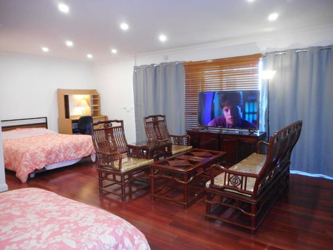 A Spacious Holiday Suite - Accommodation Melbourne 3