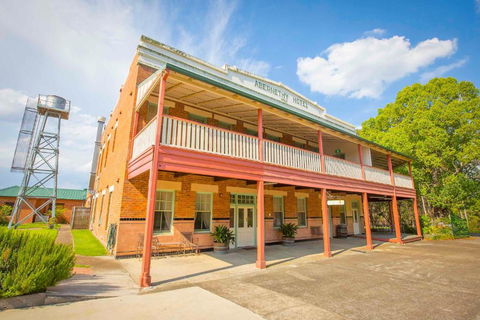Abernethy House & Cottage - Accommodation Melbourne 2