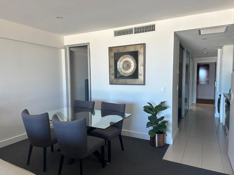 Absolute Beachfront At The Pier Glenelg - Accommodation Melbourne 4