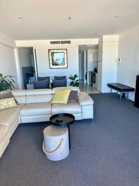 Absolute Beachfront At The Pier Glenelg - Accommodation Melbourne 3