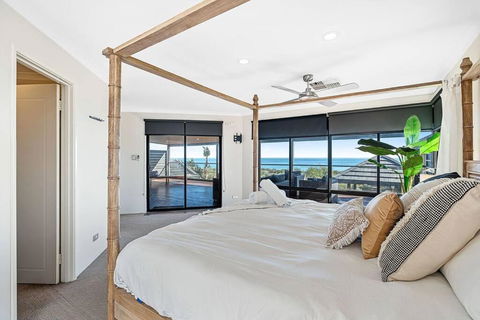Absolute Oceanfront Retreat - Accommodation Melbourne 4
