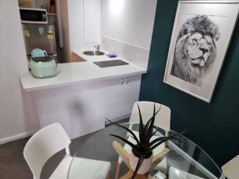 Accommodation Sydney City Centre 1 Bedroom Apartment With Balcony - Accommodation Melbourne 2