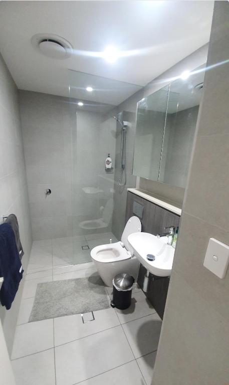 Accor Stadium Luxury - 3 Bed 2 Baths, Sleeps 6, Pool, Parking If Available- NO PARTIES - Accommodation Melbourne 1